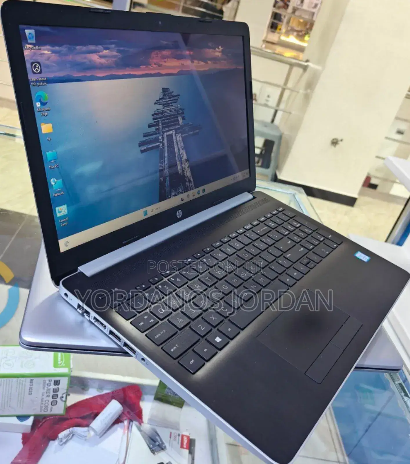 New Laptop HP Stream Notebook 8GB Intel Core I5 HDD 1T