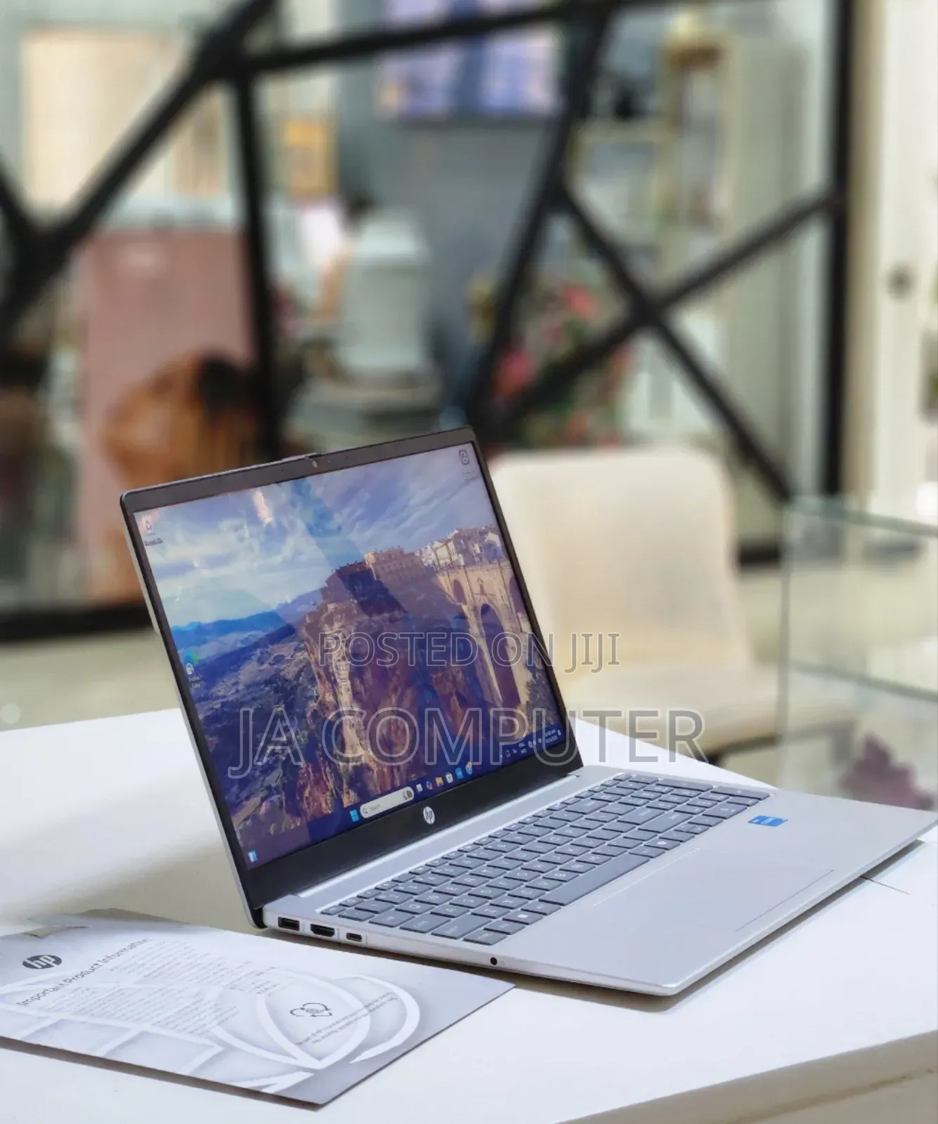 New Laptop HP Stream Notebook 8GB Intel Core I3 SSD 256GB