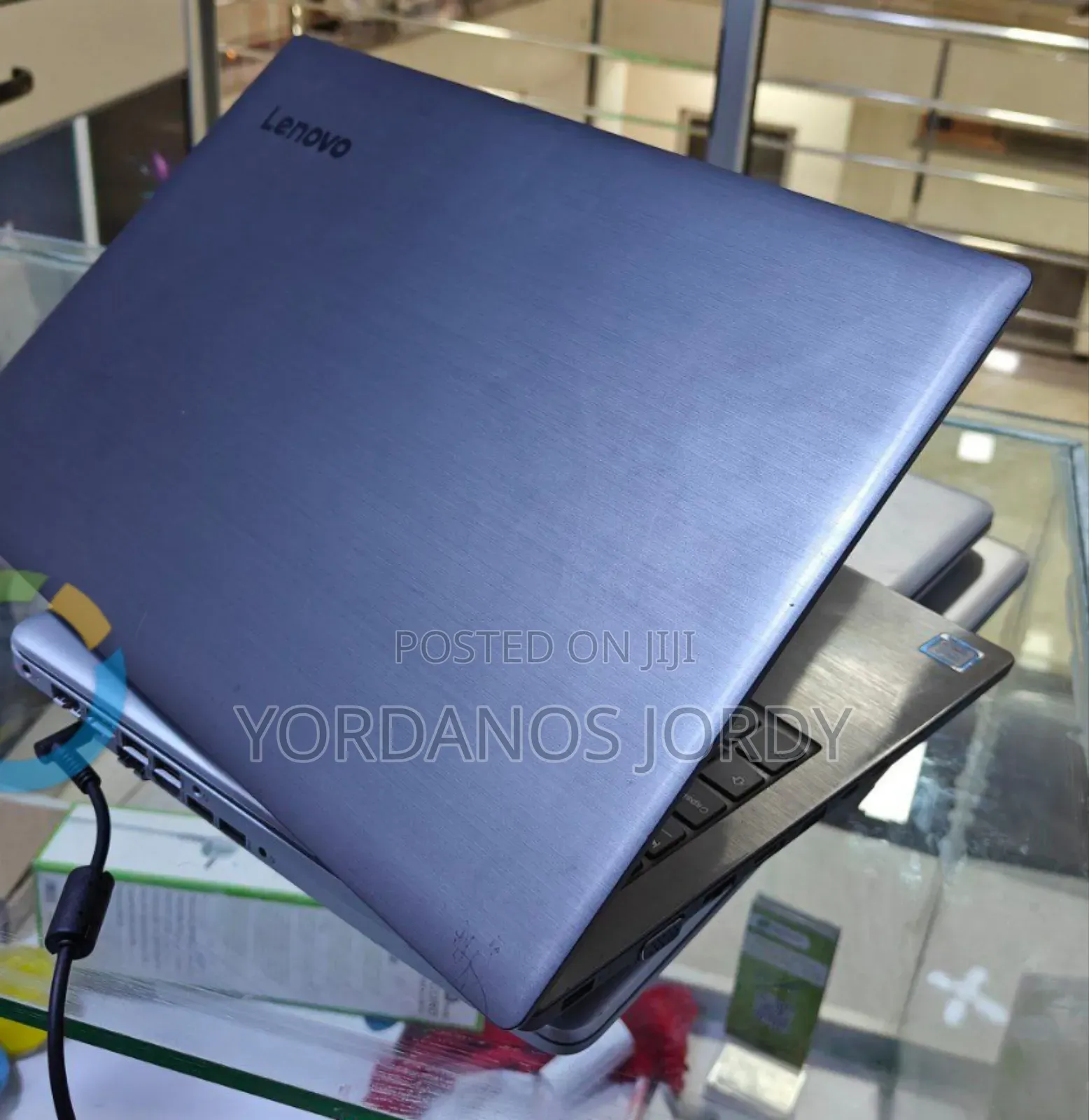 New Laptop Lenovo 4GB Intel Core I3 HDD 500GB