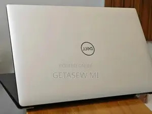 New Laptop Dell Precision 15 5540 32GB Intel Core I9 SSD 1T