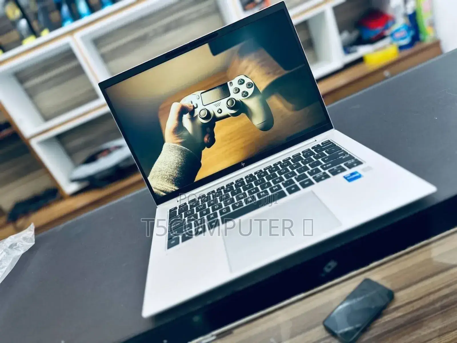 New Laptop HP EliteBook 640 G10 16GB Intel Core I7 SSD 512GB