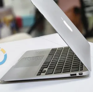 New Laptop Apple MacBook Air 2015 4GB Intel Core I5 SSD 128GB