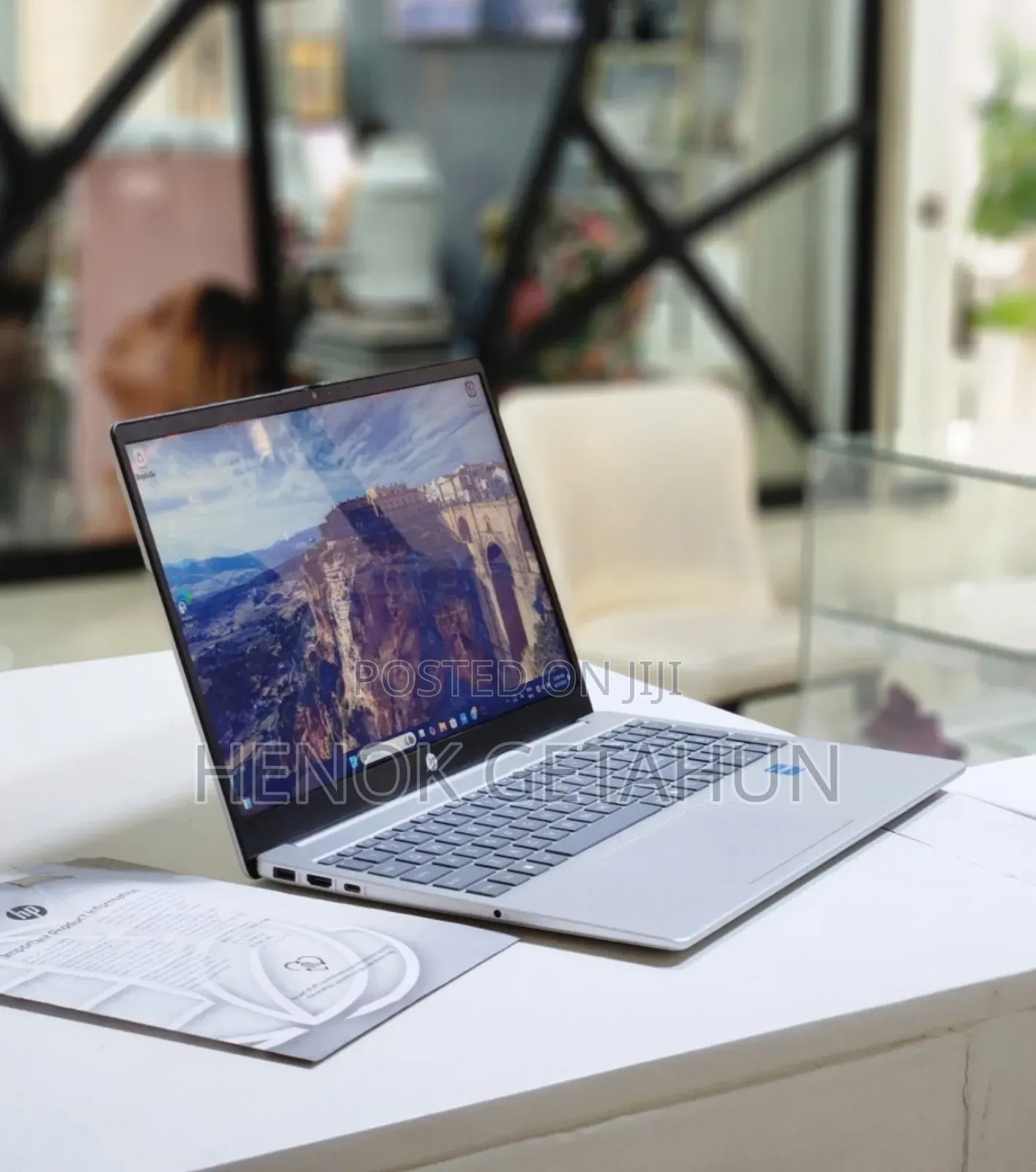 New Laptop HP EliteBook 840 G3 8GB Intel Core i3 SSD 256GB