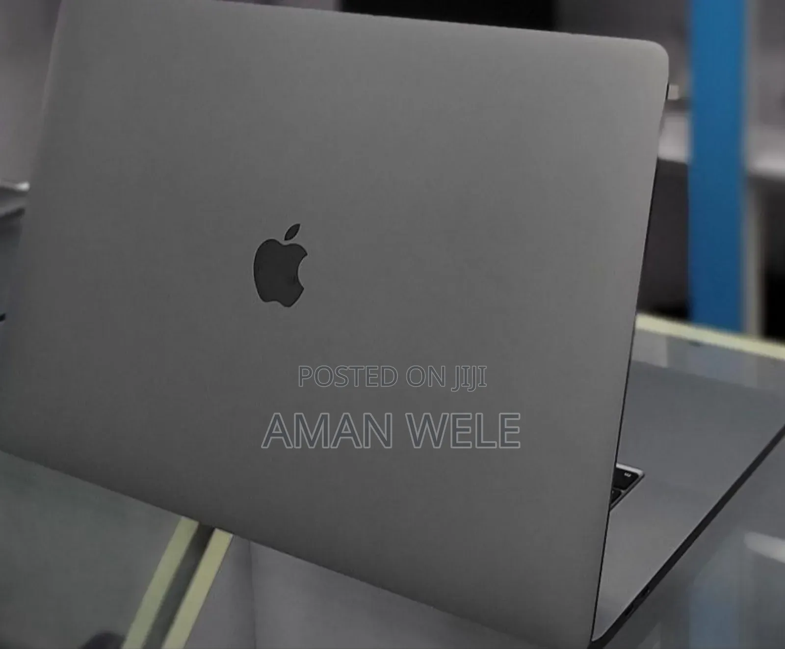 New Laptop Apple MacBook Pro 2019 16GB Intel Core I7 SSD 512GB