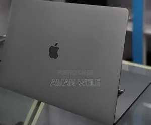 New Laptop Apple MacBook Pro 2019 16GB Intel Core I7 SSD 512GB