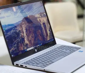 New Laptop HP Stream Notebook 8GB Intel Core I5 SSD 1T