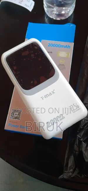 Photo - 20,000 Mah T-Max Power Bank