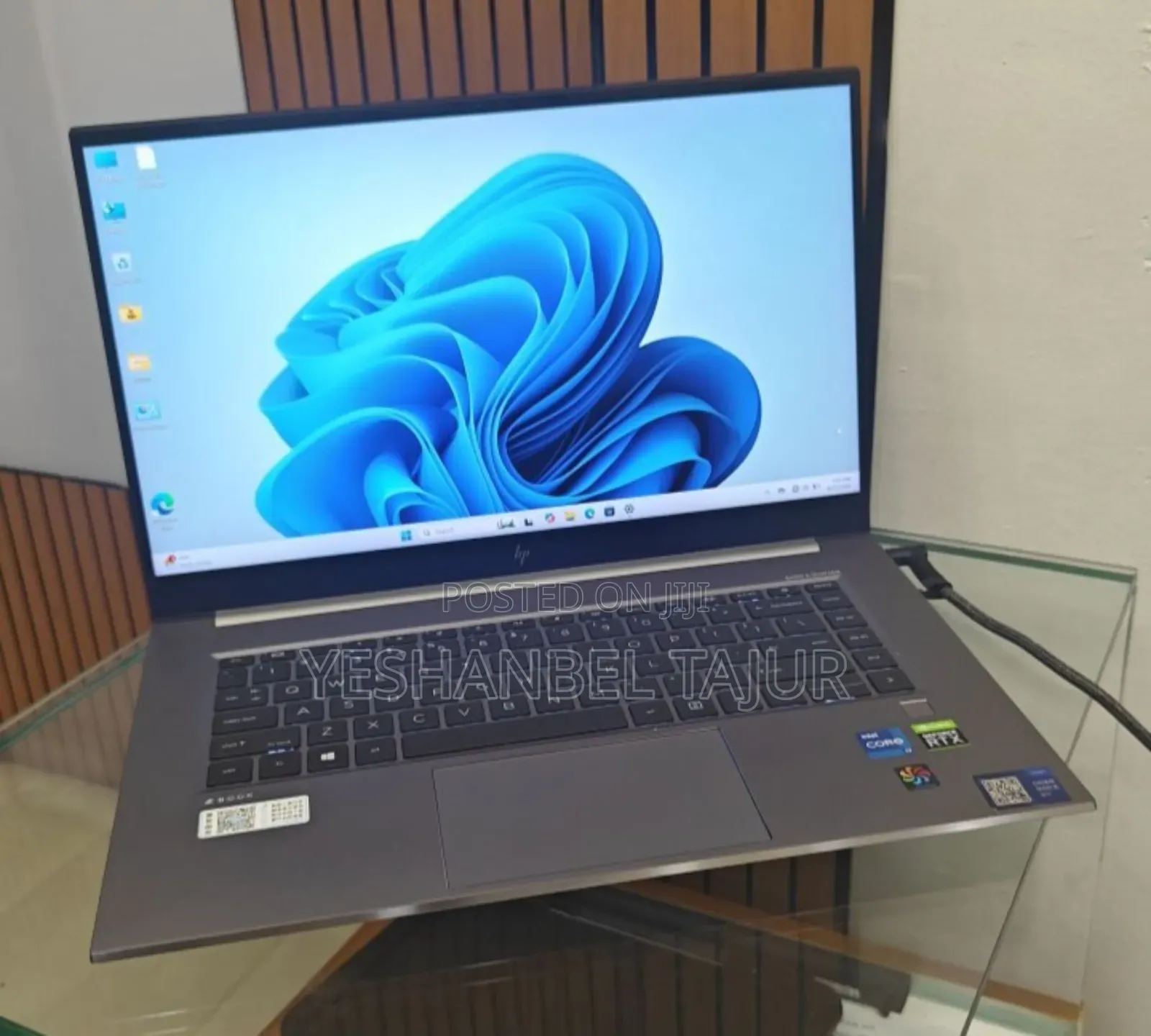 New Laptop HP Zbook Studio G7 32GB Intel Core I7 SSD 1T