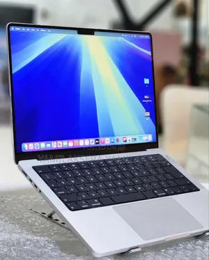 Photo - New Laptop Apple MacBook Pro M1 16GB Apple M1 Pro SSD 512GB