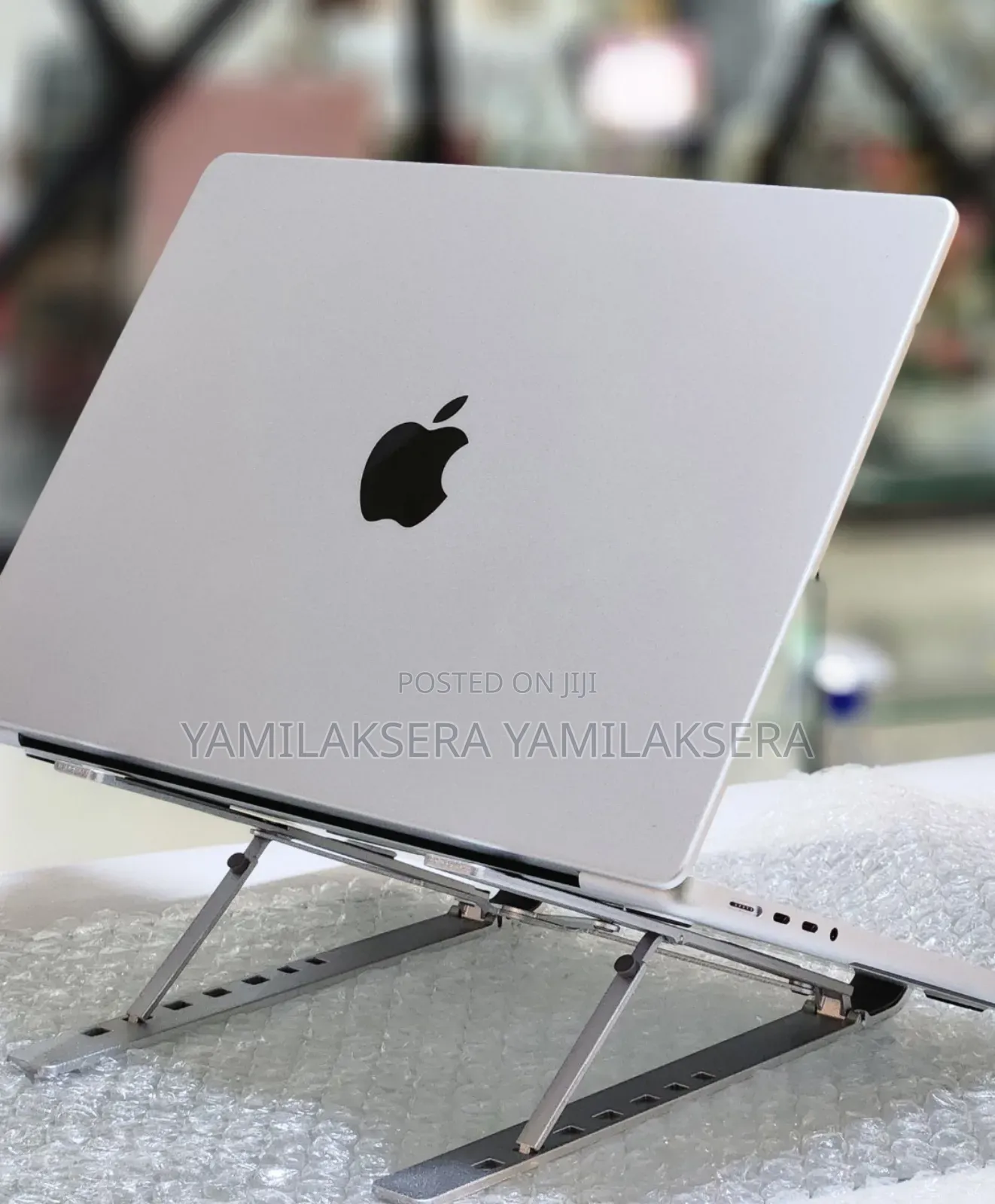 New Laptop Apple MacBook Pro M1 16GB Apple M1 Pro SSD 512GB