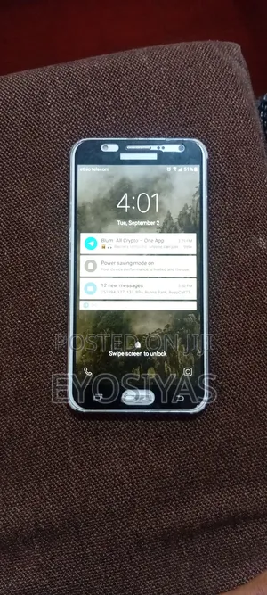 Photo - Samsung Galaxy J7 16 GB Gray