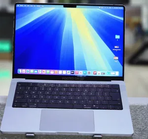 New Laptop Apple MacBook Pro M1 16GB SSD 512GB