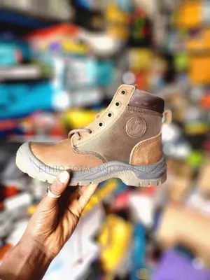 Photo - Original Safety Jogger Boots ኦርጅናል ሴፍቲ ሹዝ ጫማ Dakar