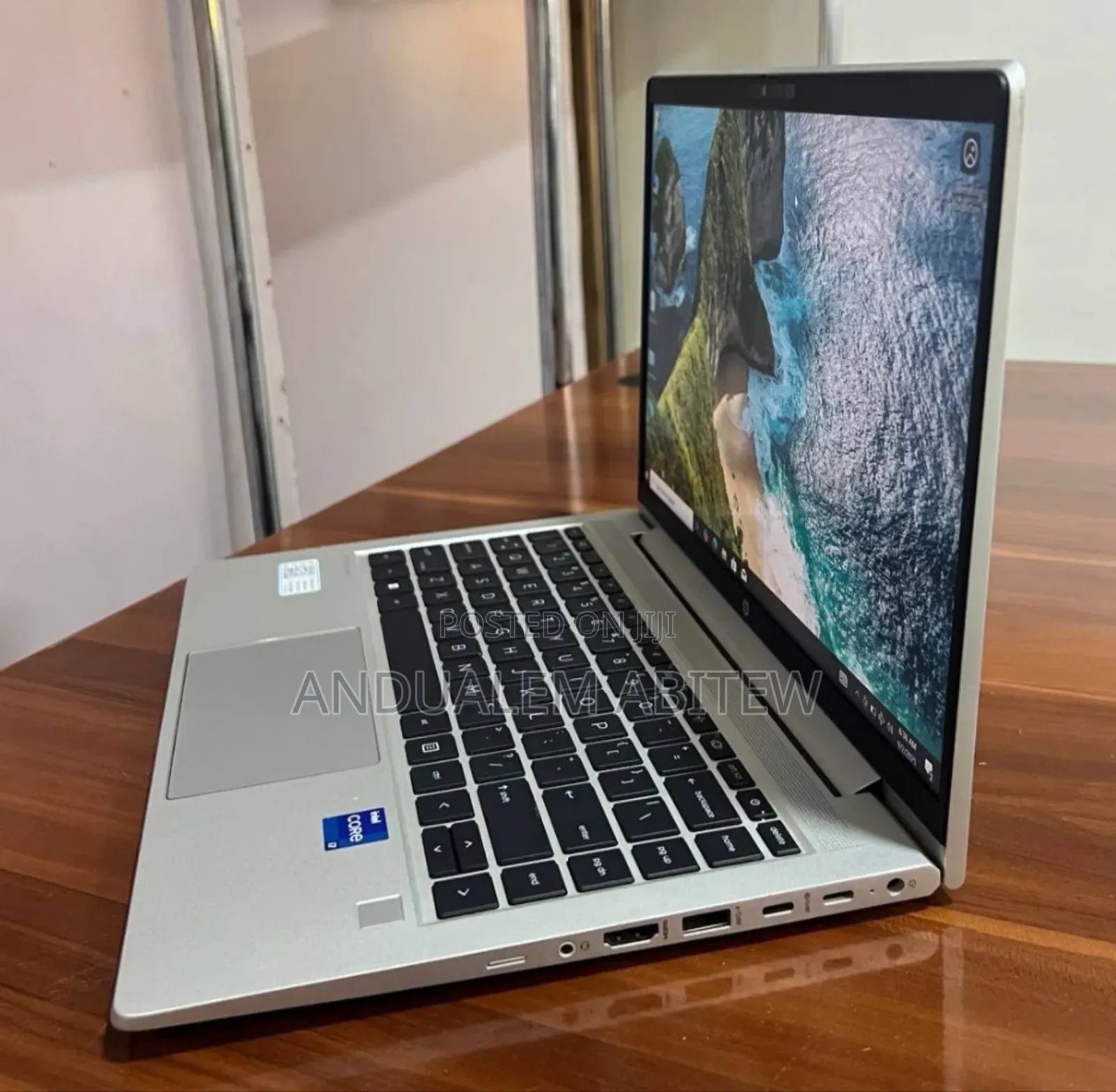 New Laptop HP ProBook 440 G10 16GB Intel Core I7 SSD 512GB