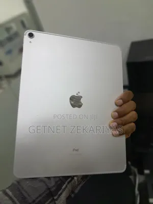 New Apple iPad Pro 256 GB Silver