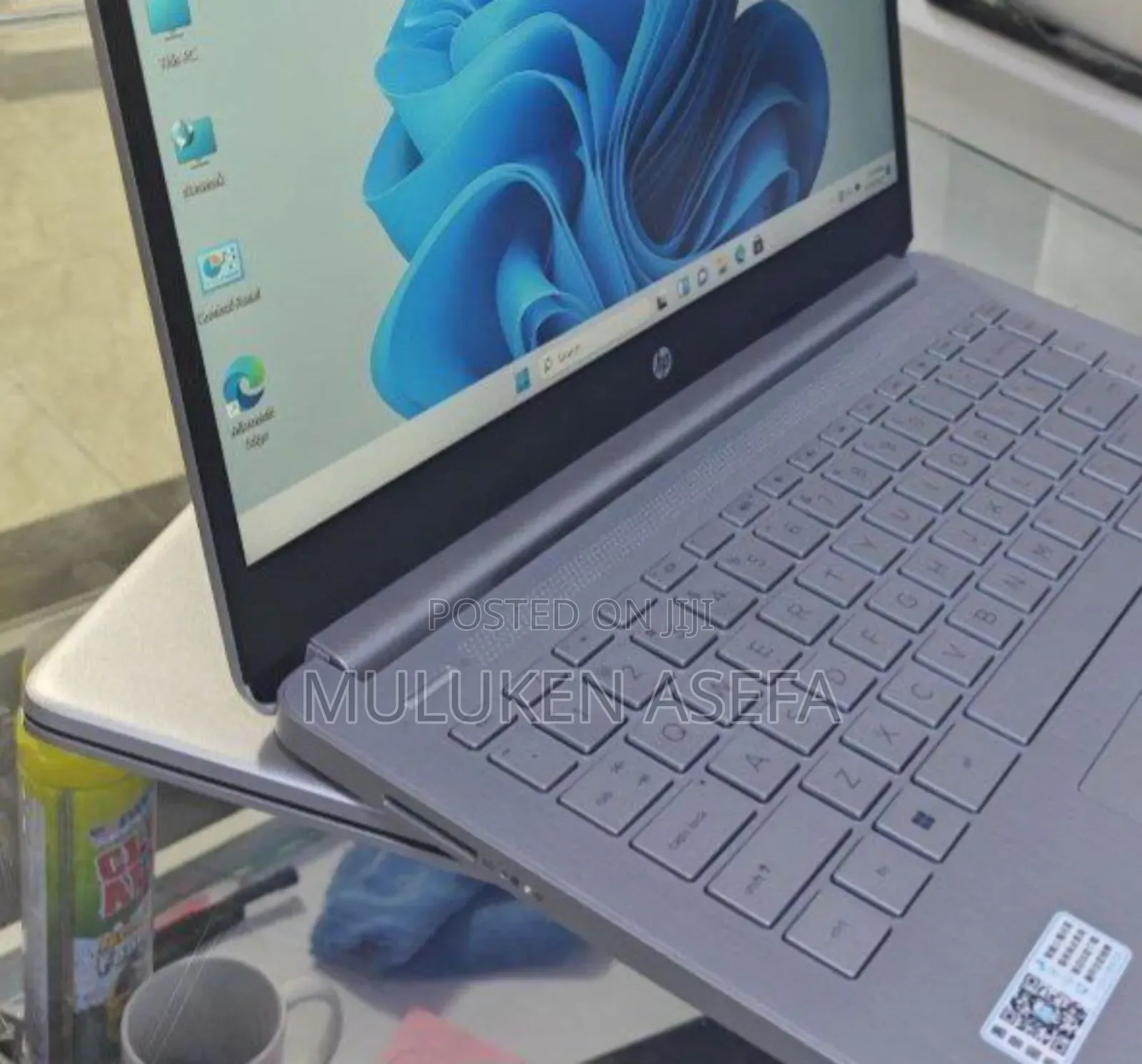 New Laptop HP Stream Notebook 8GB Intel Core I7 SSD 1T