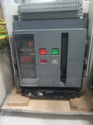 Photo - Air Circute Breaker 2000a