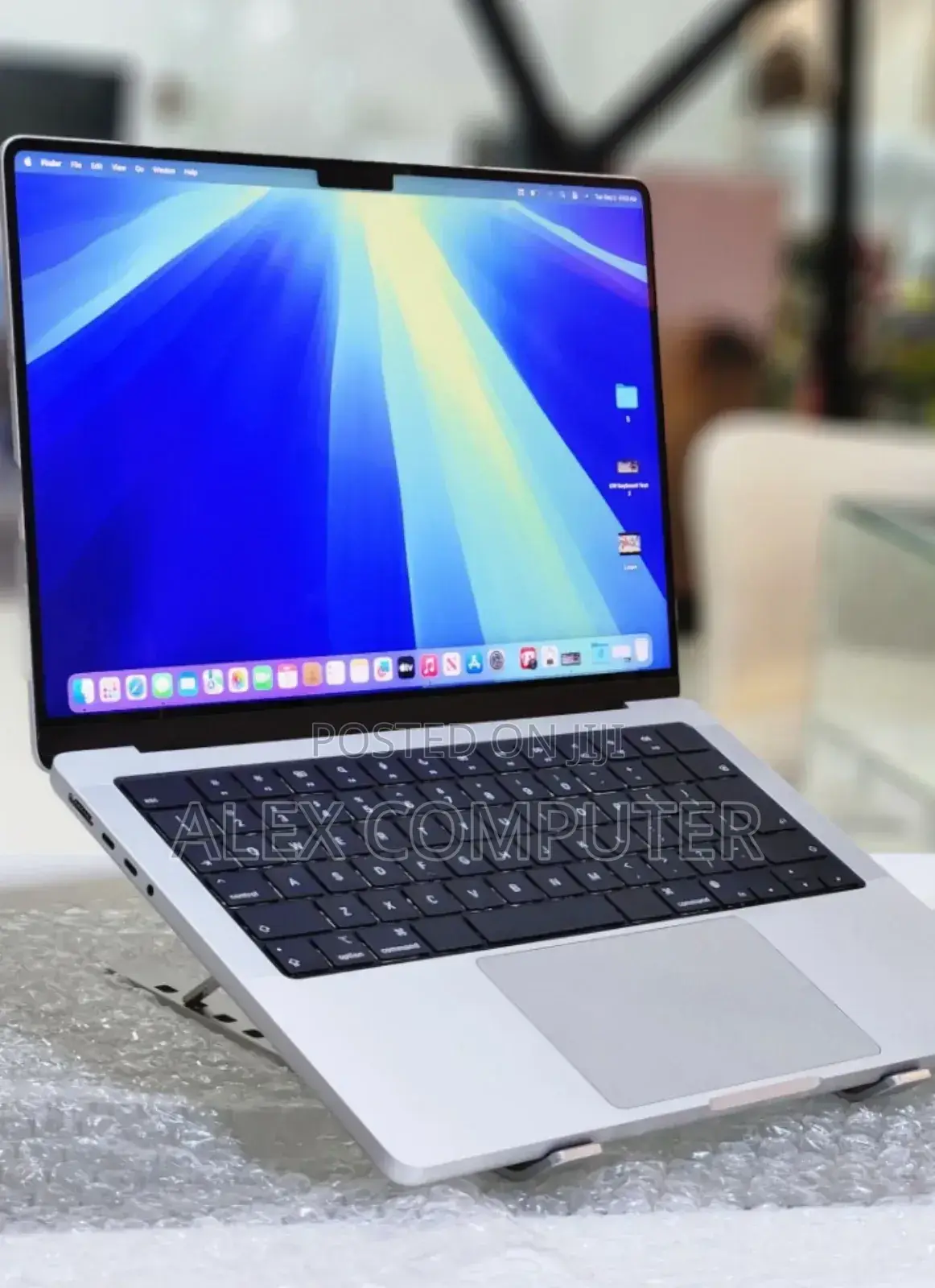 New Laptop Apple MacBook Pro M1 16GB Apple M1 SSD 512GB