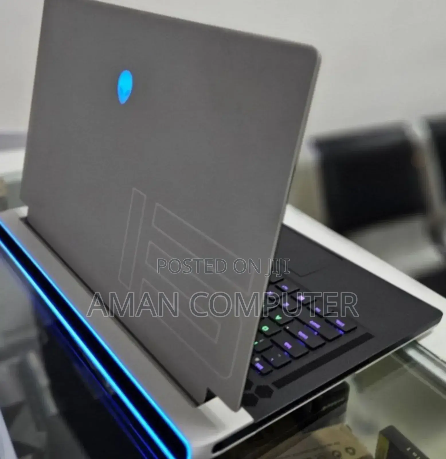 New Laptop Alienware M17x R2 32GB Intel Core I7 SSD 512GB