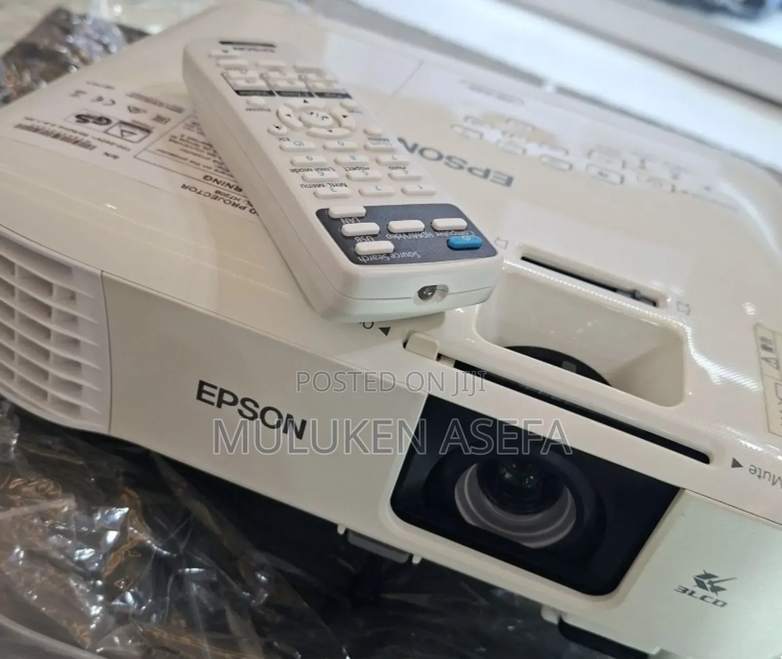 Brand New Epson Projector
With Bag
Model Name: Cb -X49