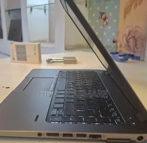 New Laptop HP EliteBook 840 4GB Intel Core I5 SSD 500GB