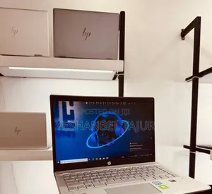 New Laptop HP Pavilion 15 8GB Intel Core I5 SSD 256GB