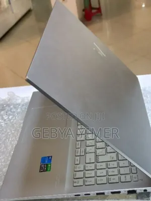 New Laptop Asus Vivobook 16 16GB Intel Core I5 SSD 512GB