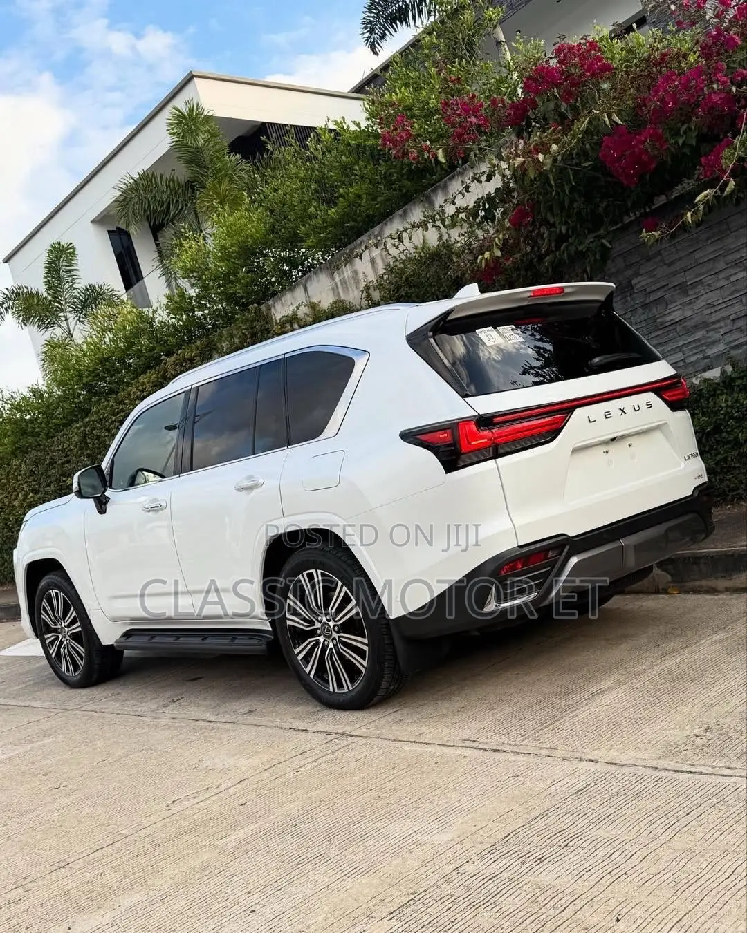New Lexus LX 2025 White