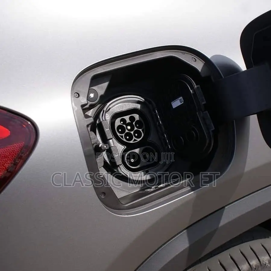 New Mercedes-Benz EQC EQC400 4MATIC 2023 Gray