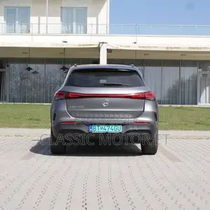 New Mercedes-Benz EQC EQC400 4MATIC 2023 Gray