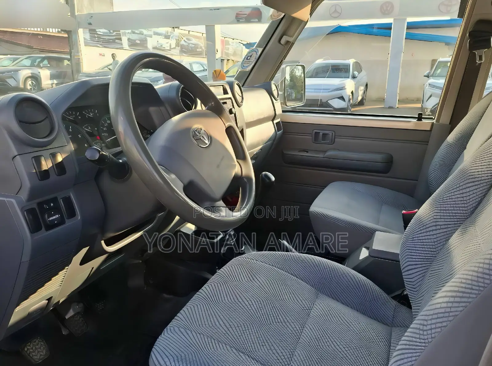 Toyota Land Cruiser 2017 Gold