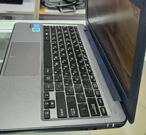 New Laptop Asus VivoBook 15 X505BA 64GB Intel SSD 1T