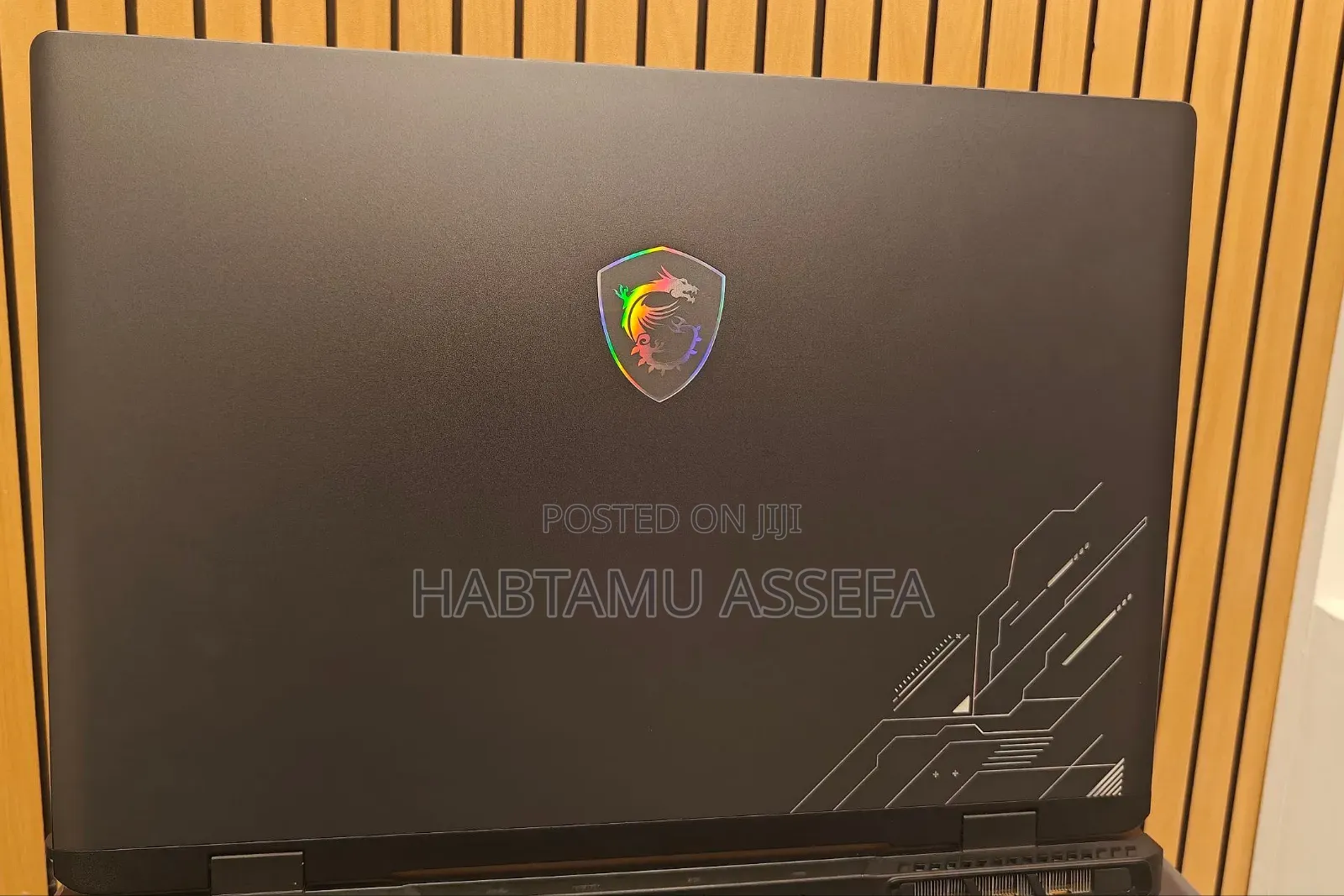 New Laptop MSI Crosshair 15 B12U 16GB Intel Core I7 SSD 1T