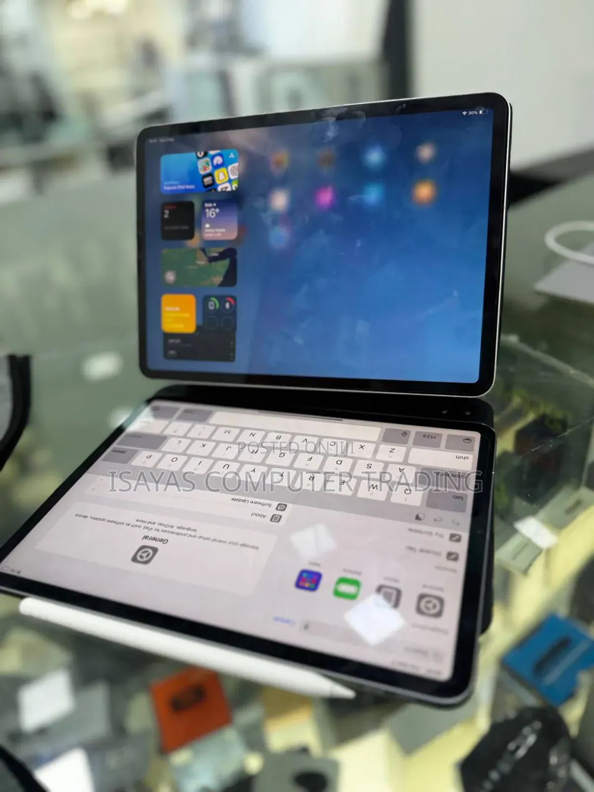 New Apple iPad Pro (2022) 256 GB