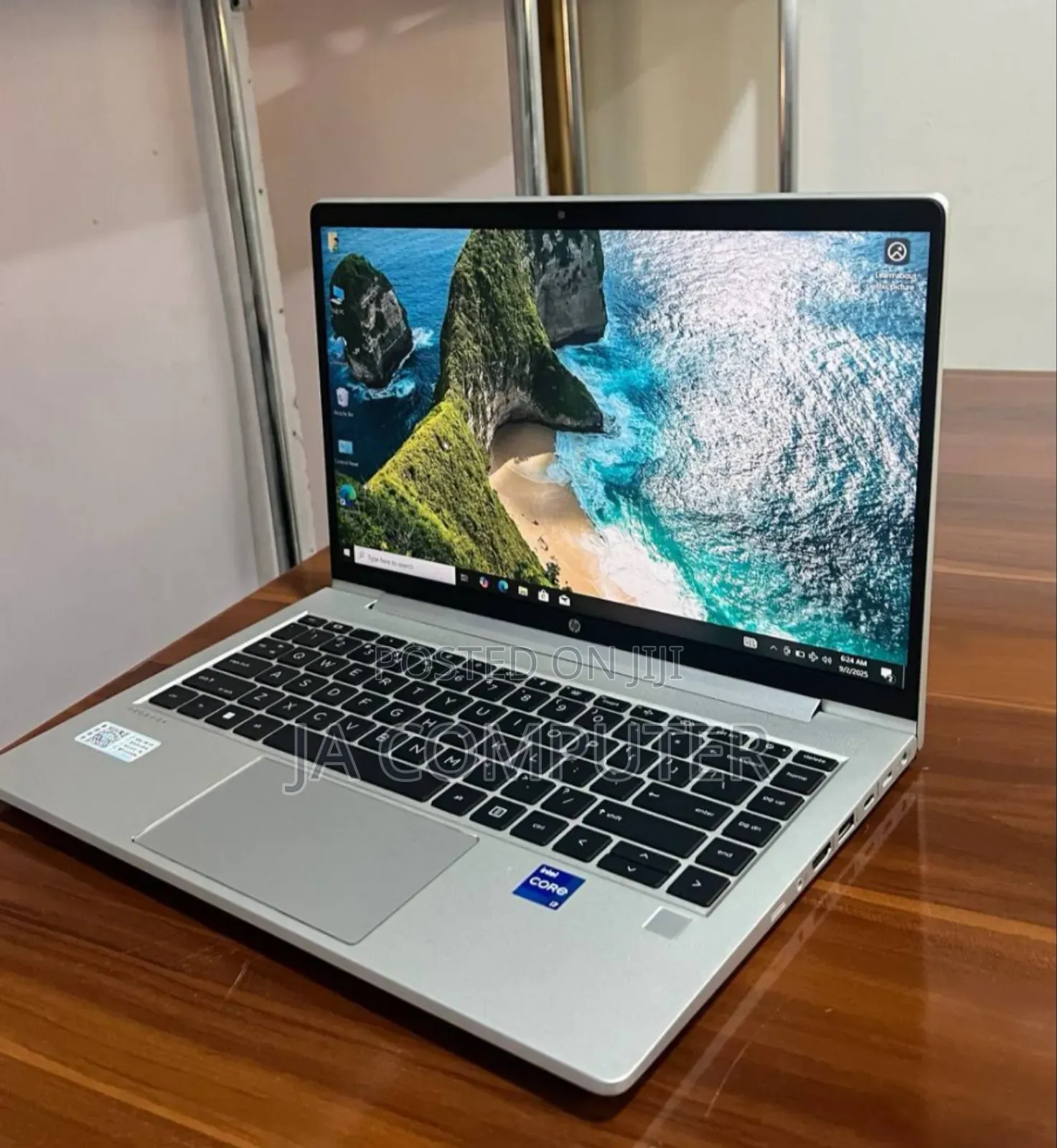 New Laptop HP ProBook 440 G10 16GB Intel Core I7 SSD 512GB