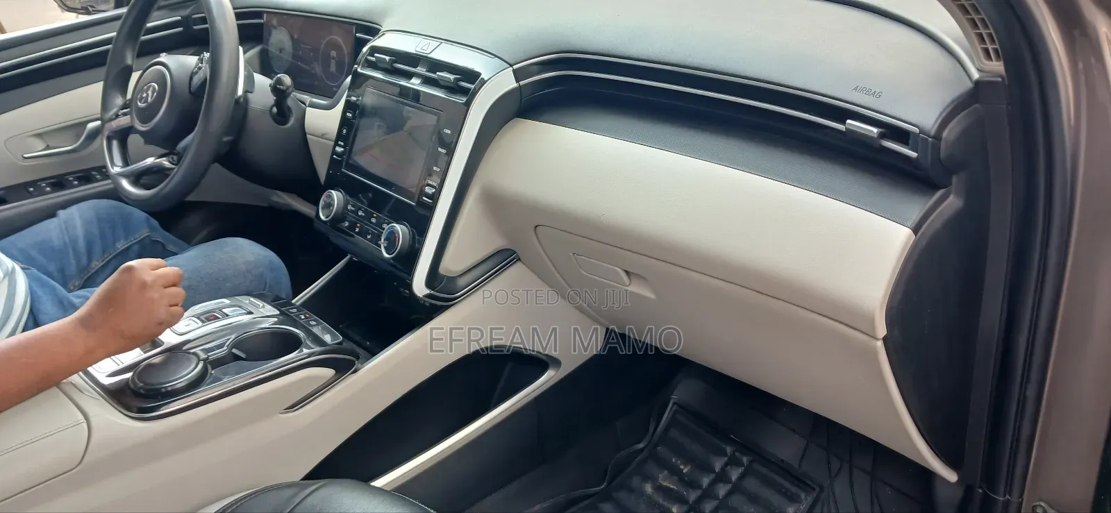 Hyundai Tucson 2021 Brown