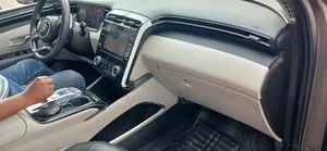 Hyundai Tucson 2021 Brown