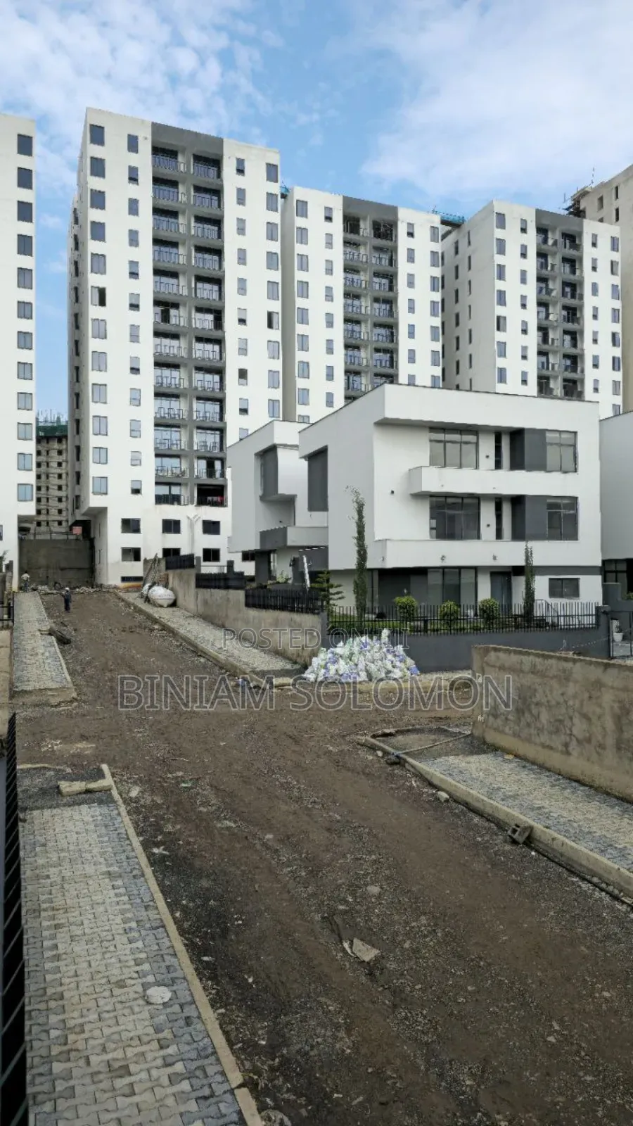 4bdrm Villa in Bole for sale