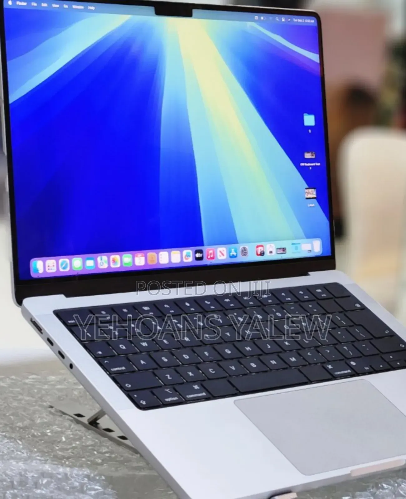 New Laptop Apple MacBook Pro M1 16GB Apple M1 Pro SSD 512GB