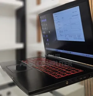 New Laptop MSI GP75 Leopard 16GB Intel Core I7 SSD 1T