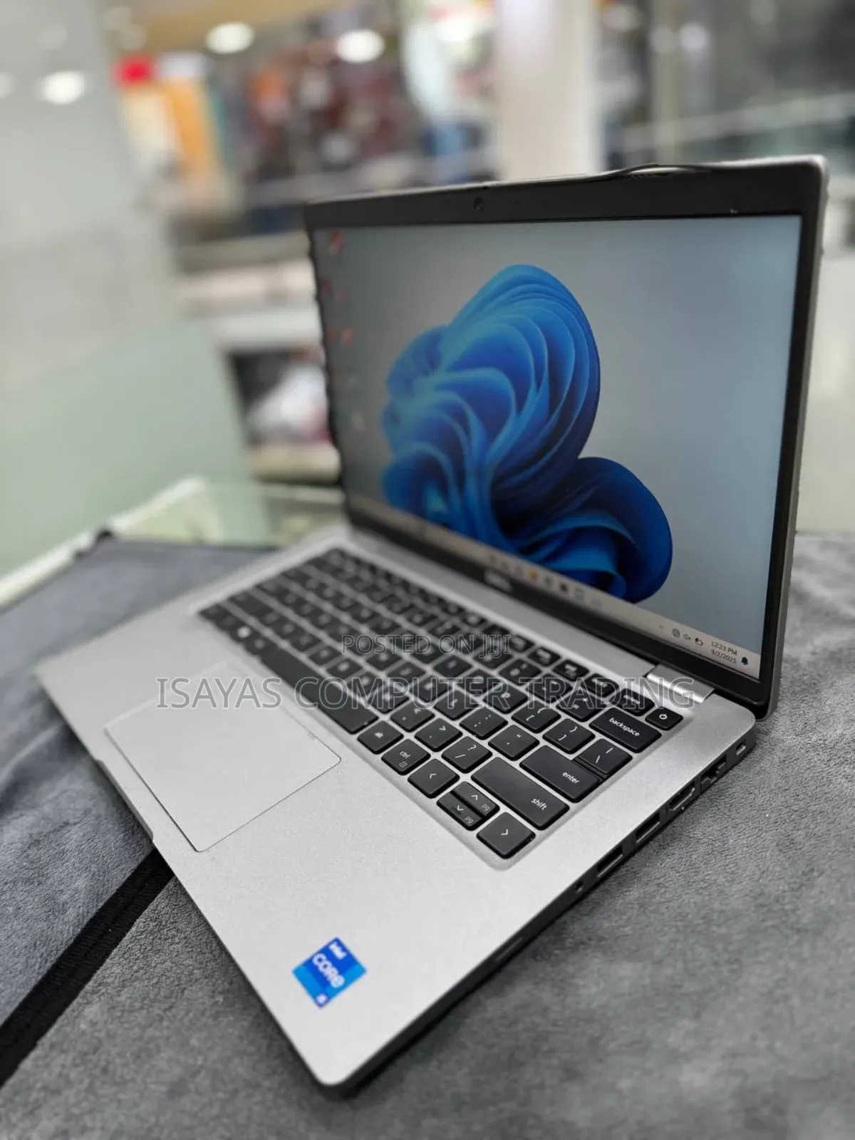 New Laptop Dell Latitude 5310 16GB Intel Core I5 SSD 256GB