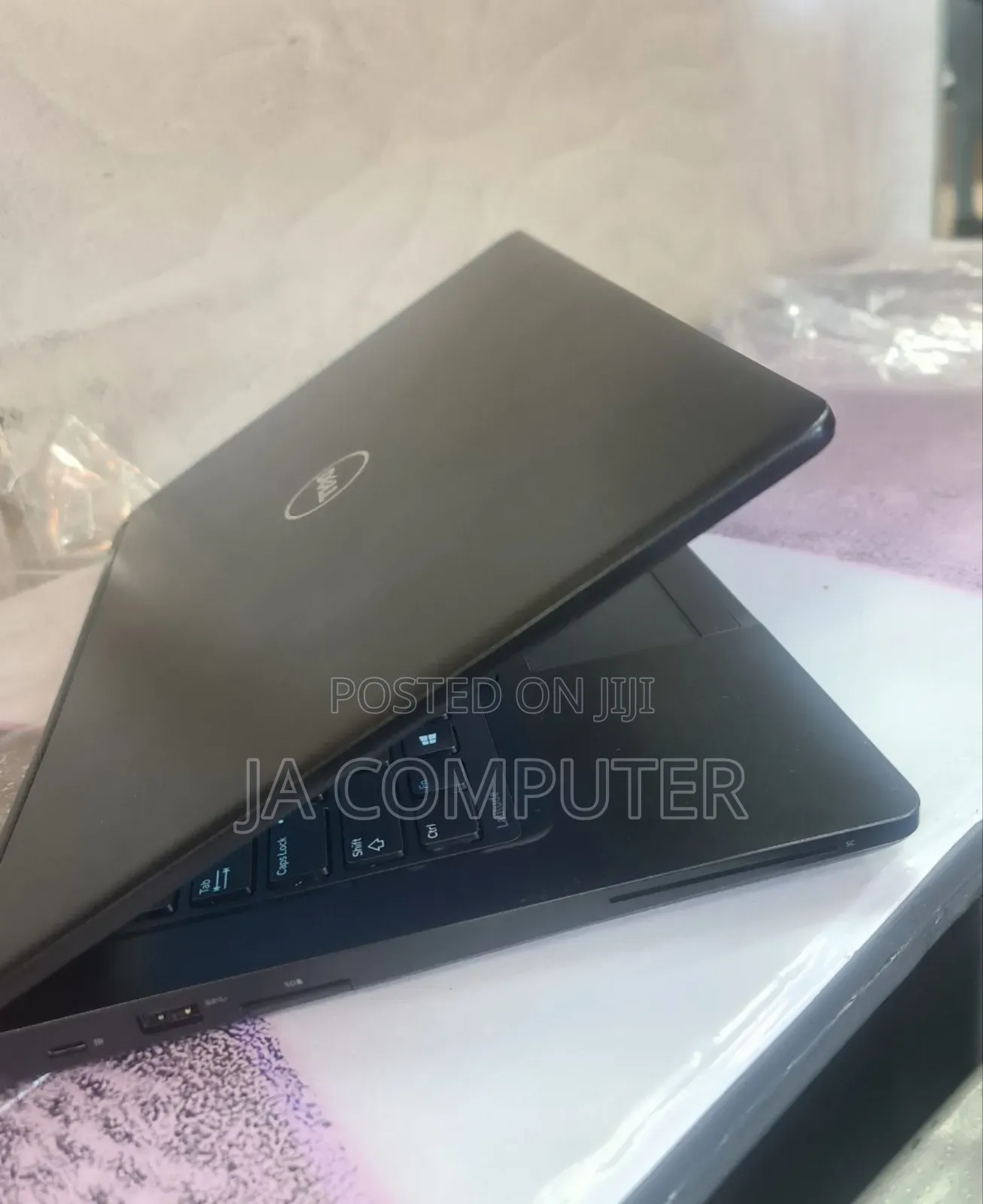 New Laptop Dell Latitude 5310 8GB Intel Core I5 HDD 500GB