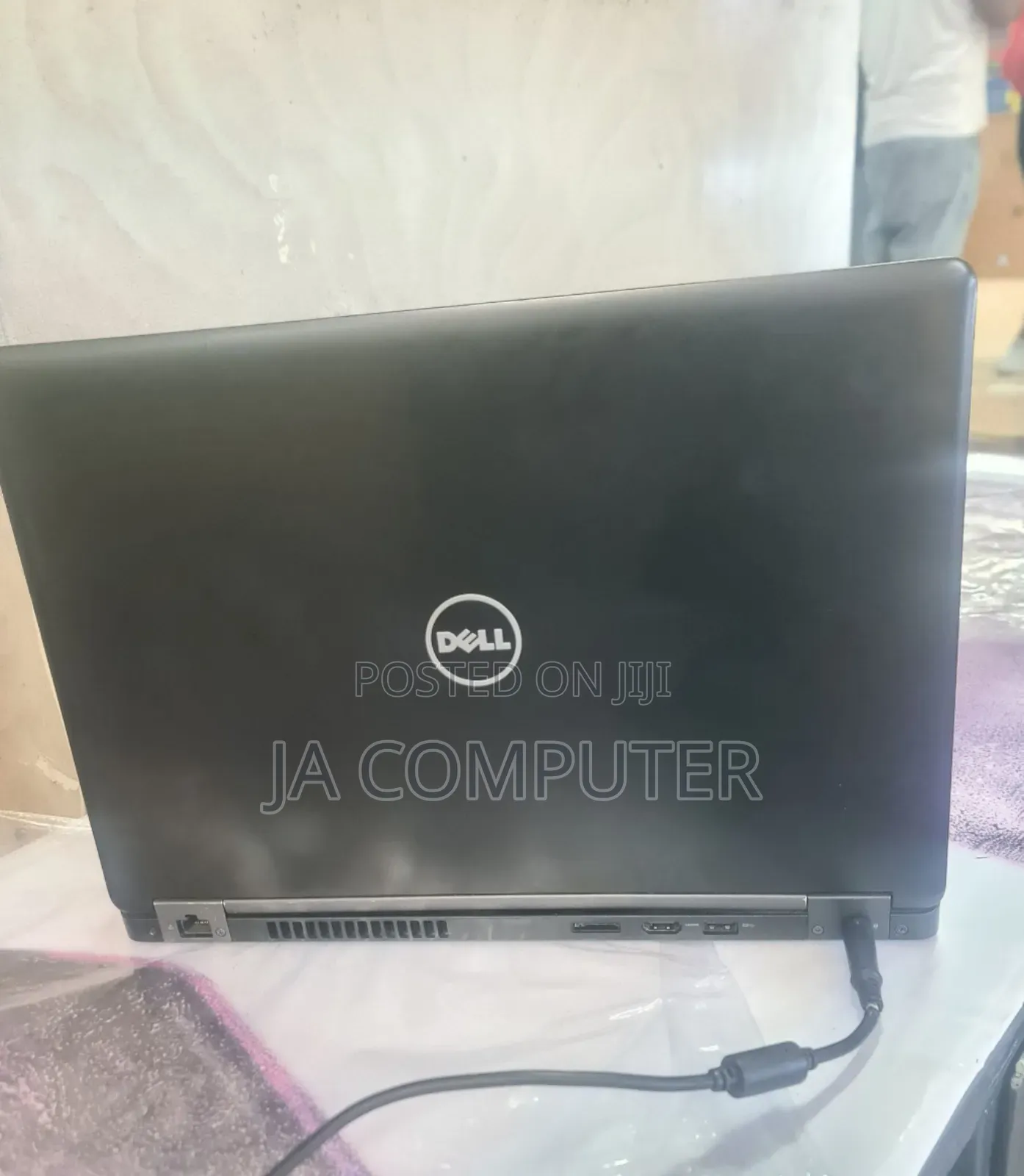 New Laptop Dell Latitude 5310 8GB Intel Core I5 HDD 500GB