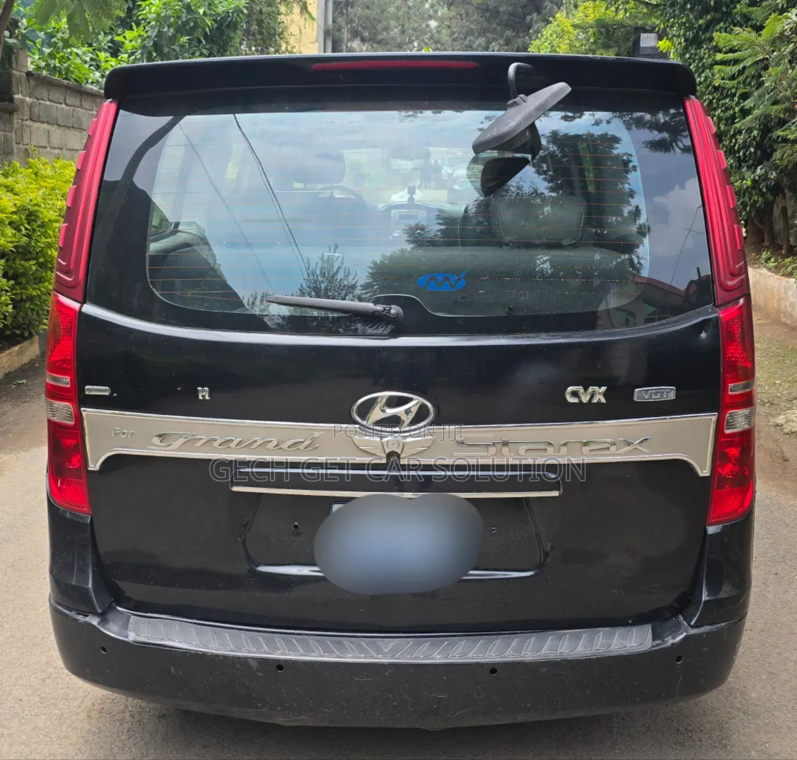 Hyundai Starex 2012 Black