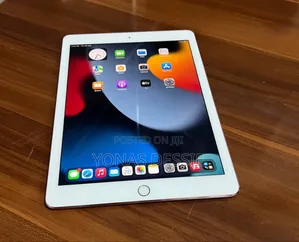 Apple iPad 9.7 128 GB Silver