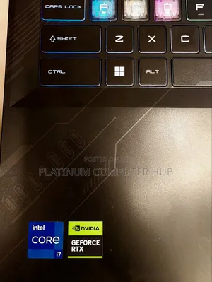 New Laptop MSI Crosshair 17 B12U 16GB Intel Core I7 SSD 1T