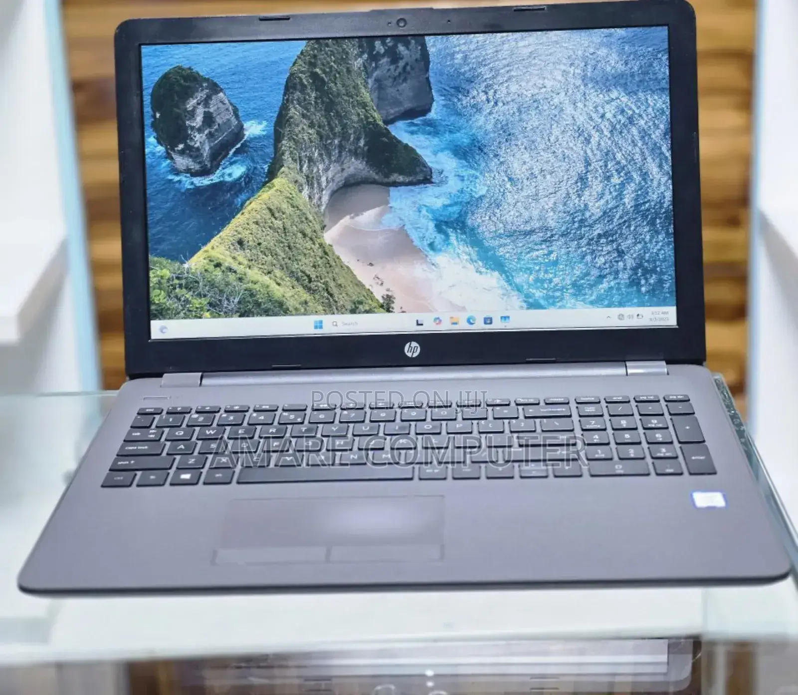 New Laptop HP Stream Notebook 8GB Intel Core I5 HDD 1T