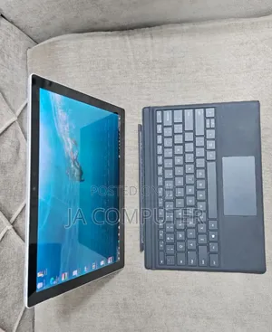 New Laptop Microsoft Surface Pro 7 16GB Intel Core I5 SSD 256GB