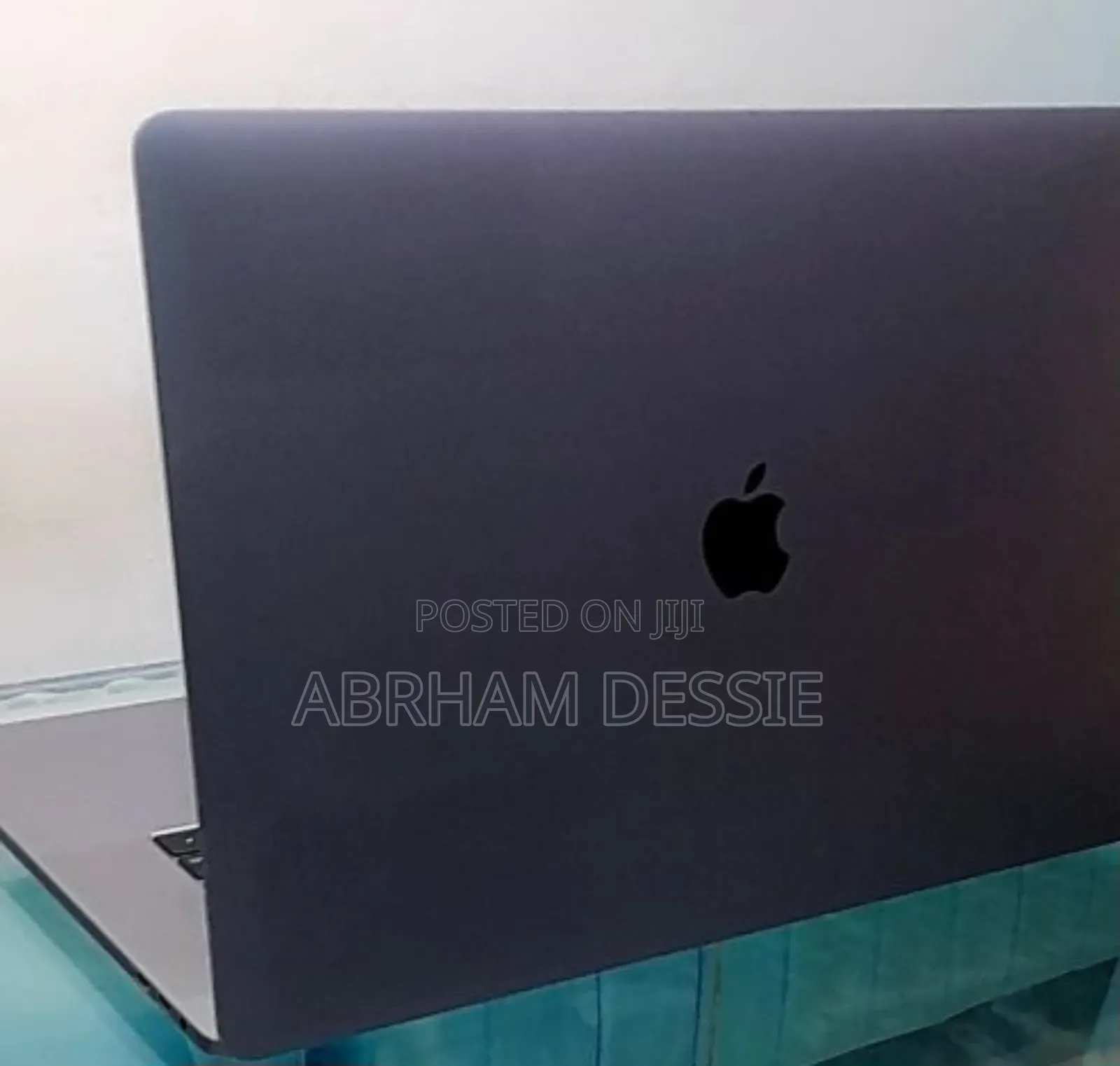 New Laptop Apple MacBook Pro 2019 32GB Intel Core I9 SSD 1T