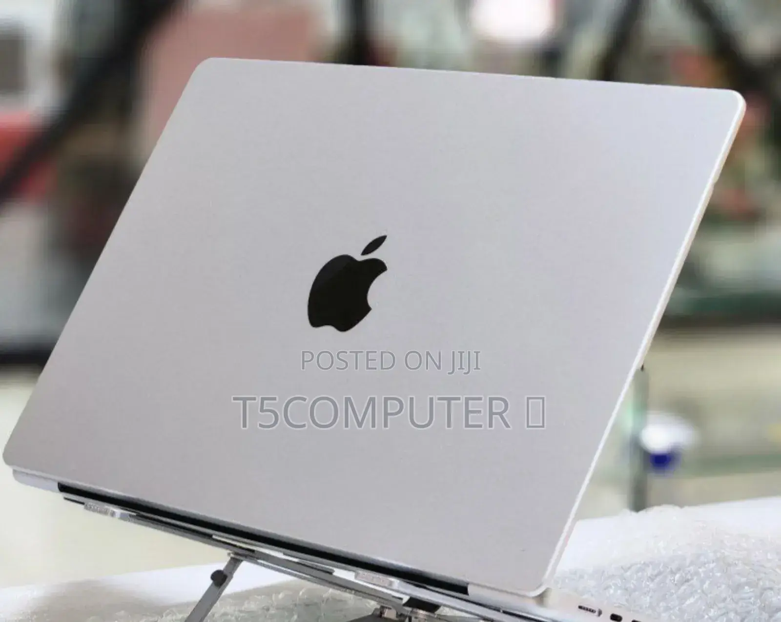 New Laptop Apple MacBook Pro M1 16GB Apple M1 Pro SSD 512GB